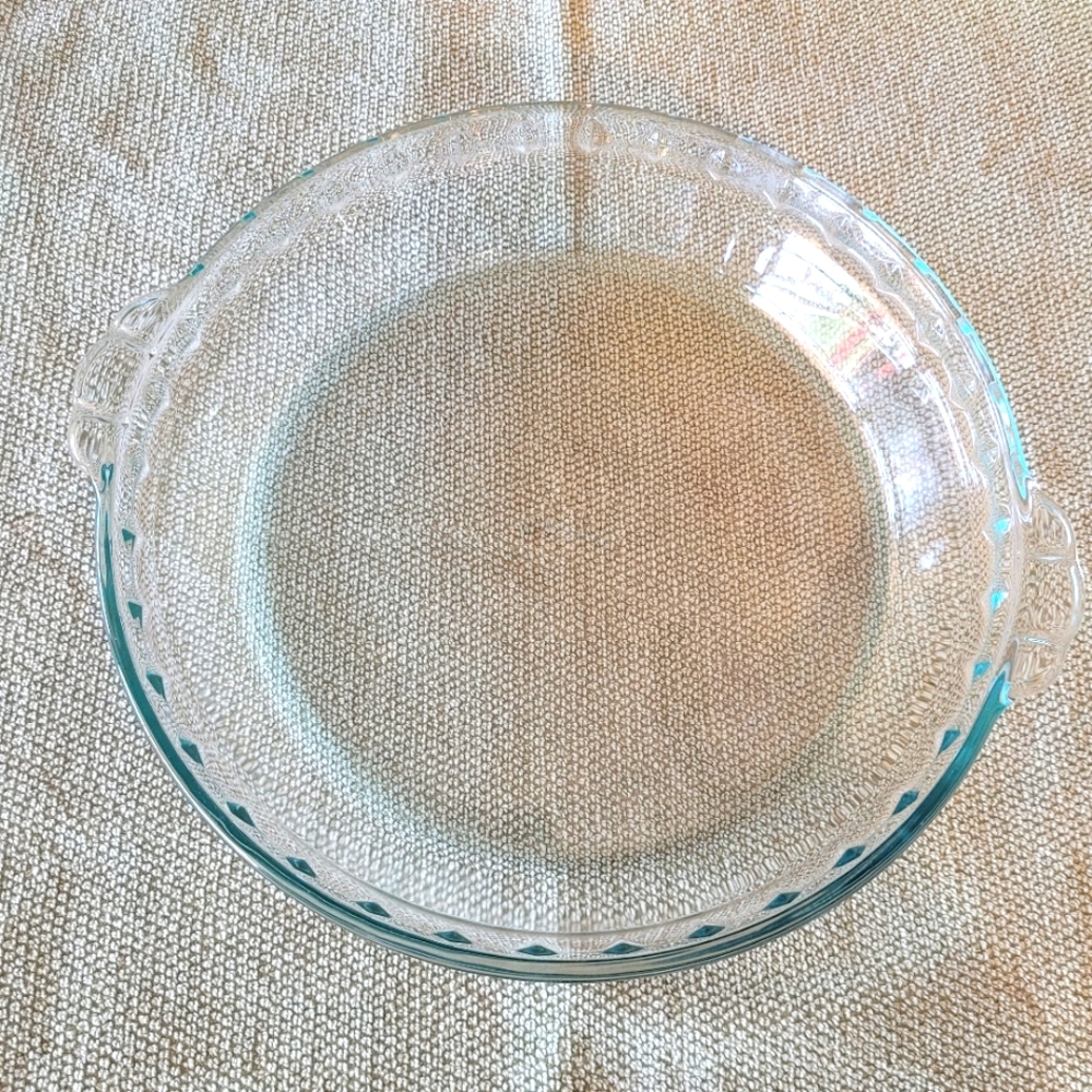 Pyrex Vintage Deep Dish Pie Plate 9.5" Fluted Rim Clear Glass Tab Handles #229